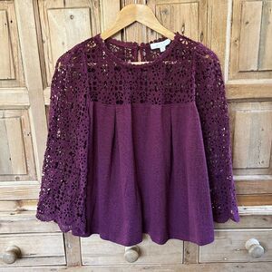 Eri+Ali Medium Shirt‎ Maroon Red Floral 3/4 Sleeve Lace Crewneck Button Anthro